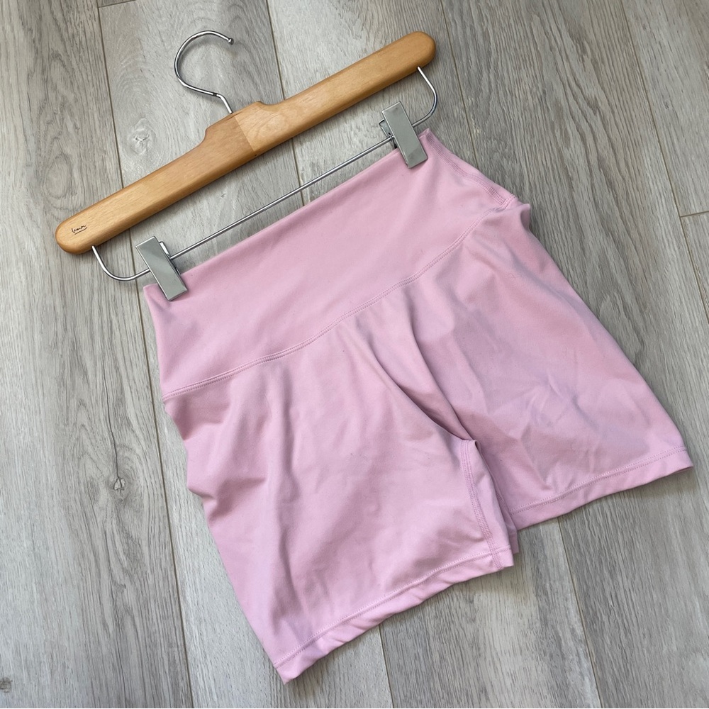 Peachy Buns Shorts scrunch workout womens Pink (large) gym activewear outdoor